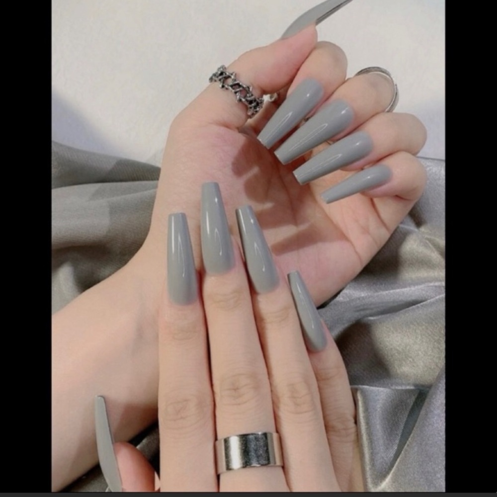 Grey Coffin Press On Nails